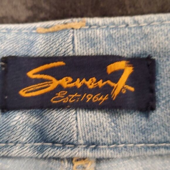 Light wash Seven bermuda shorts size 29 - Picture 2 of 8